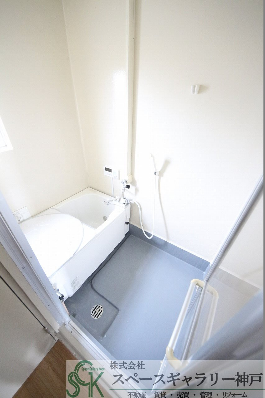 東垂水住宅の浴室|※お部屋により仕様が異なる場合があります。