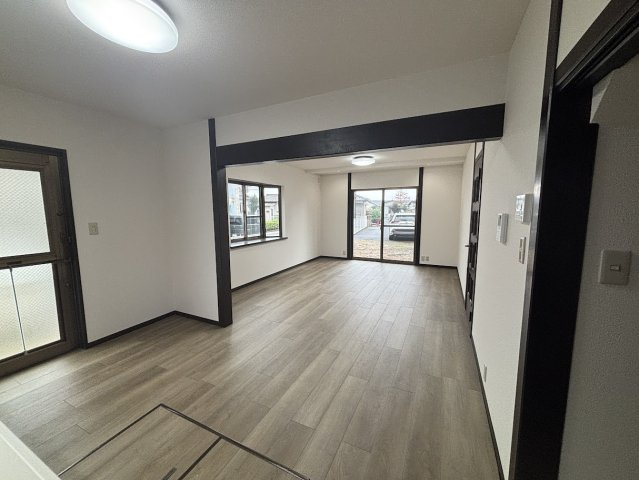 【居間・リビング】 | 南区土河原町