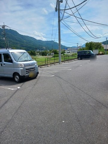 パストラルＳ　Ｃ棟の駐車場|駐車スペースもあります