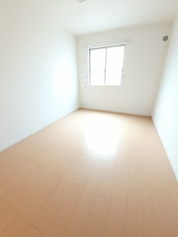 ルミエール峰高Ⅰの内装|内装は落ち着いています