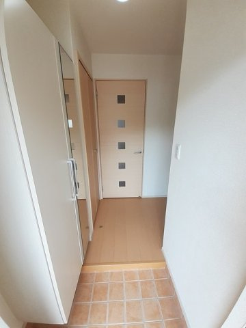 ルミエール峰高Ⅰの玄関|きれいな玄関です