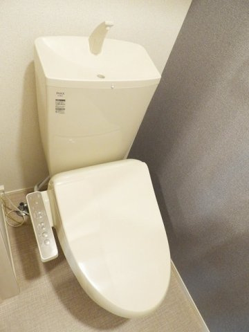 アクティブカーサ　８のトイレ|トイレです