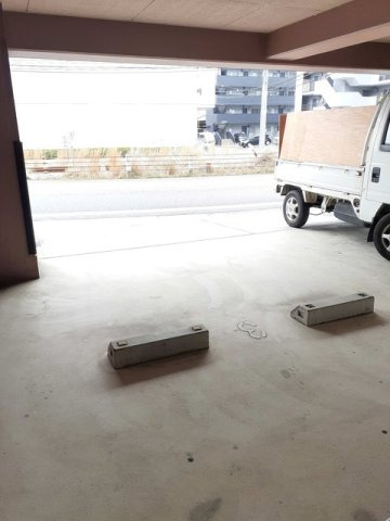 セゾン升本の駐車場|駐車スペースもあります