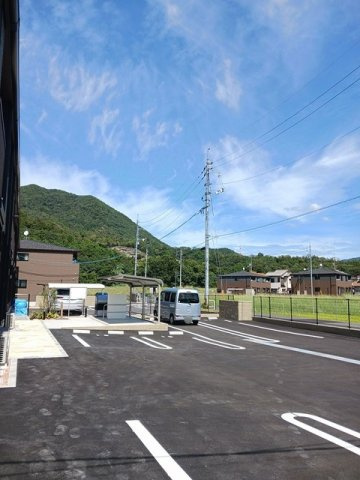 ベルコートＥの駐車場|駐車場です