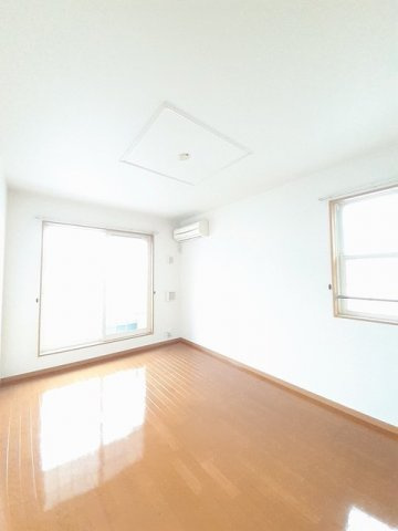 グレイトビューＦＵＪＩの居間・リビング|使いやすい居間です