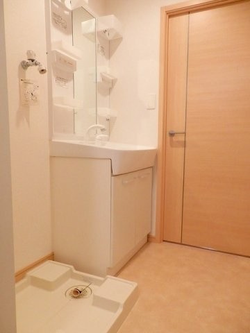 グランツ大町の洗面所|忙しい朝には欠かせない洗面所です