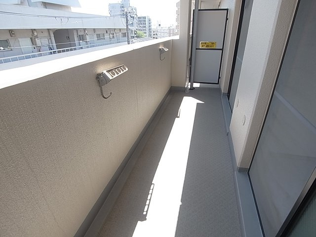 パレス兵庫駅前通のバルコニー|バルコニーは日当たり良好