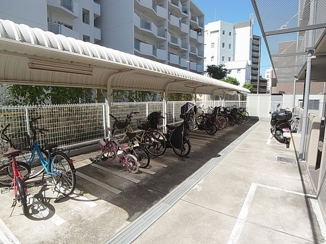 パレス兵庫駅前通のその他共用部分|敷地内駐輪・バイク置き場