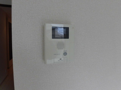 【セキュリティ】 | サンロード新和Ⅱ | 安心のモニター付きインターホンです。