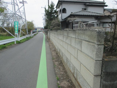【前面道路含む現地写真】 | 熊谷市久保島　900万　土地