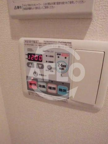 プレサンス難波ヴィータの設備|プレサンス難波ヴィータ　浴室暖房乾燥