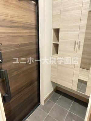 【玄関】 | グラナーデ西大泉