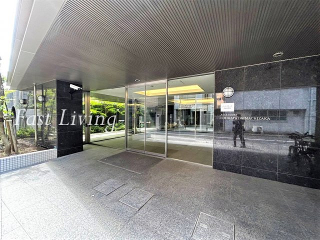 パークフラッツ市谷台町坂