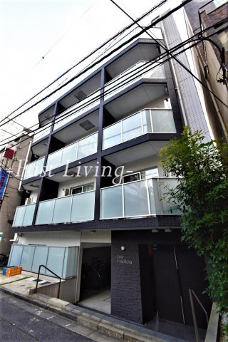 CasaMisakichoのエントランス