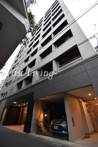 アクサス文京関口のエントランス