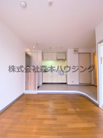 【居間・リビング】 | 　チェリー広野 | ゆったりした居間です
