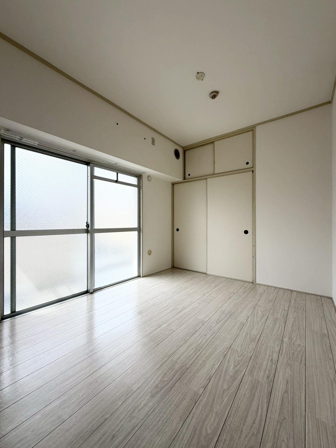 メゾンムーランの居間・リビング