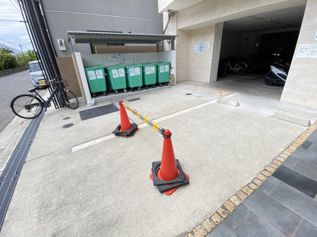 【駐車場】 | ラシーヌ宿院