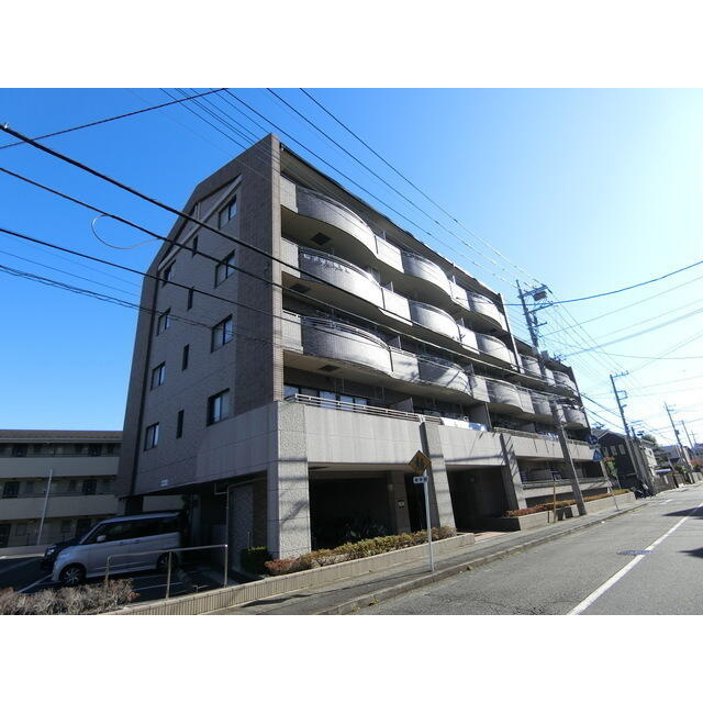 川崎市多摩区登戸の賃貸マンションの外観