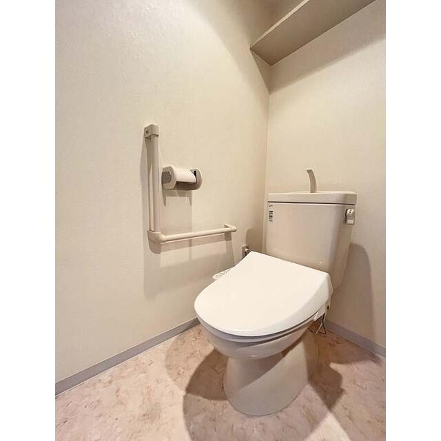 川崎市多摩区登戸の賃貸マンションのトイレ