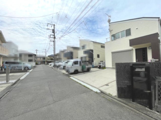 【前面道路含む現地写真】 | 前面道路