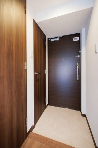フィシオ飯田橋の玄関|※写真は同タイプ住戸です。