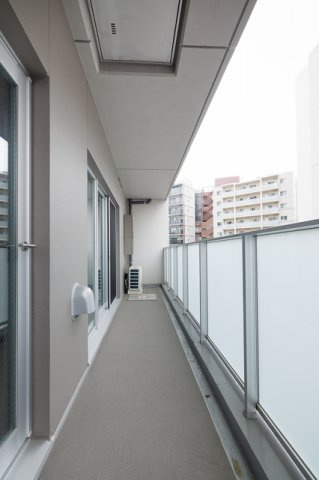 フィシオ飯田橋のバルコニー|※写真は同タイプ住戸です。