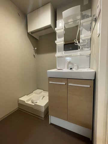 アルティザ氷川台の洗面所