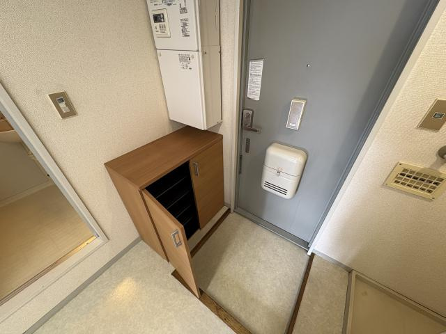 プレシェール　ロジュマンの玄関