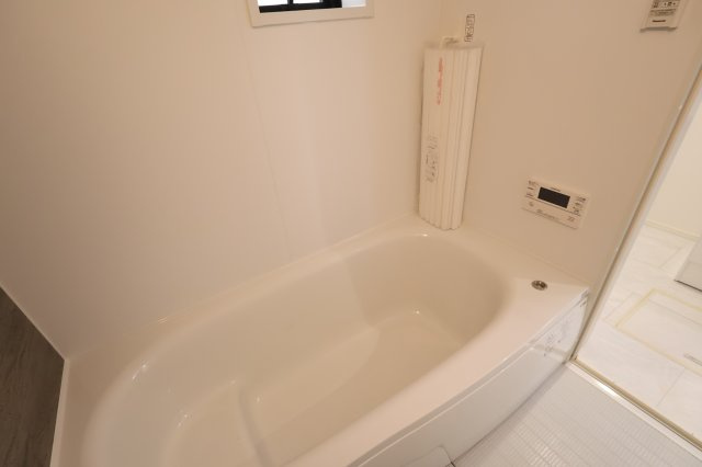 《仲介手数料無料》南区南浦和４丁目3-17新築一戸建てミラスモの浴室