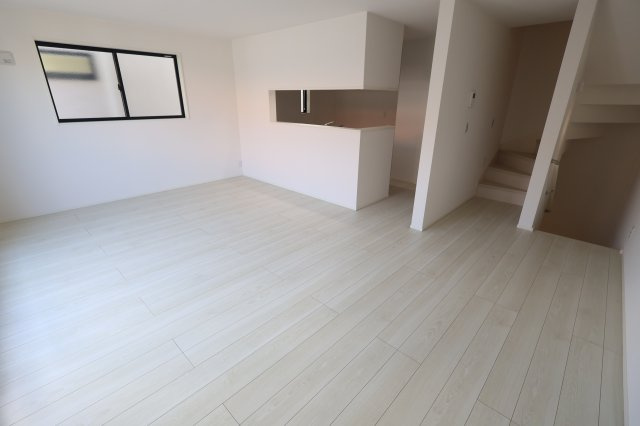 《仲介手数料無料》南区南浦和４丁目3-17新築一戸建てミラスモ