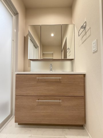 Ｃｈｏｕｅｔｔｅ　Ｍａｉｓｏｎ　シュエットメゾンの独立洗面台|★独立洗面台★