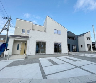  | リーブルガーデン野洲市冨波甲３期　１号棟