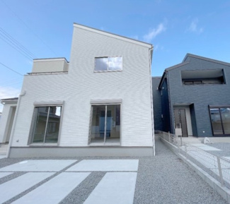 | リーブルガーデン野洲市冨波甲３期　2号棟