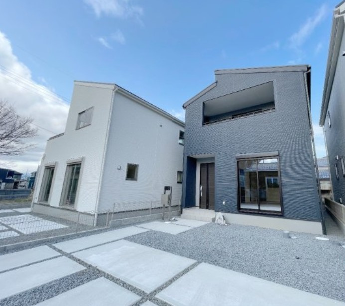 リーブルガーデン野洲市冨波甲３期　2号棟の外観