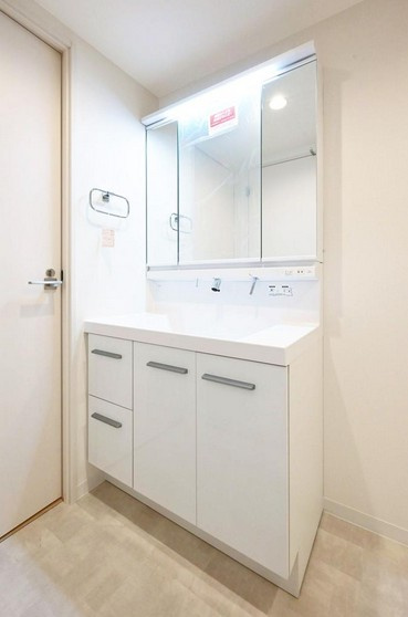 【独立洗面台】