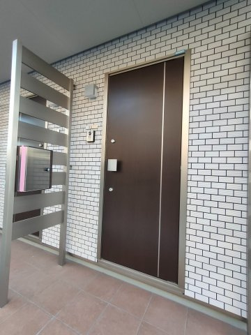 White Lilyのエントランス