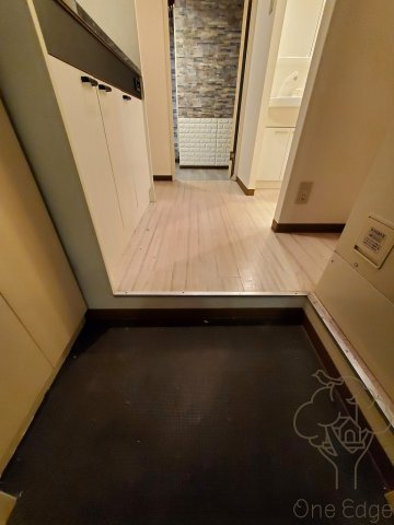 ディー・シモンズ梅田の玄関
