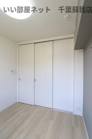 グレイスコートの寝室|落ち着いて過ごせるお部屋なので、寝室にいかがでしょうか