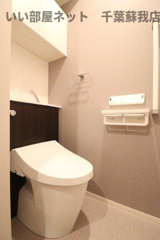 グレイスコートのトイレ|落ち着いた色調のトイレです