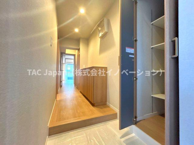 シャルマン築地明石町の玄関