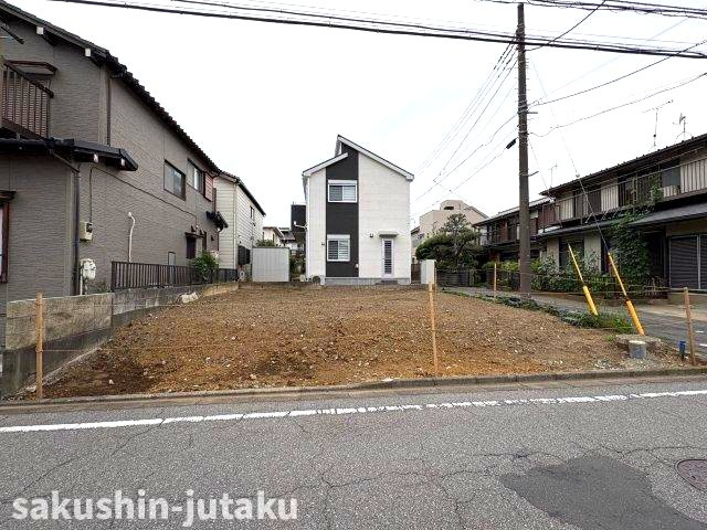 東習志野６丁目　売地の前面道路含む現地写真|東習志野６丁目　売地　建築条件なし　確定測量　約34.4坪の整形地　東側5.4ｍ公道面　間口約9.2ｍ　更地