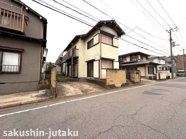 東習志野６丁目　売地の外観|東習志野６丁目　売地　建築条件なし　確定測量　約34.4坪の整形地　東側5.4ｍ公道面　間口約9.2ｍ　解体更地渡し