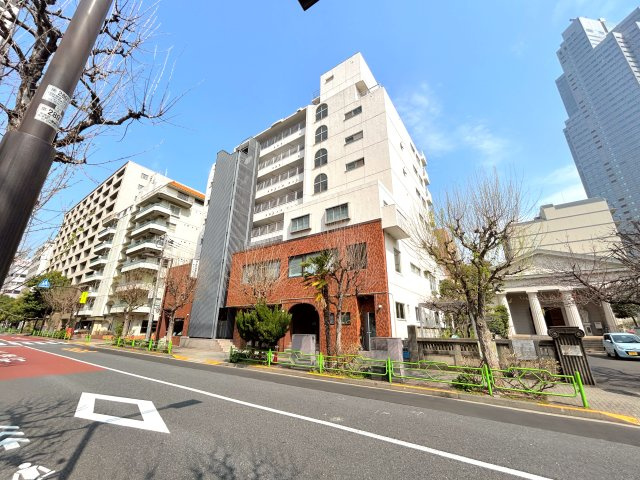 メゾンドール明石の外観|【リフォーム完成予定4月下旬】
【工事中のご見学可能です】