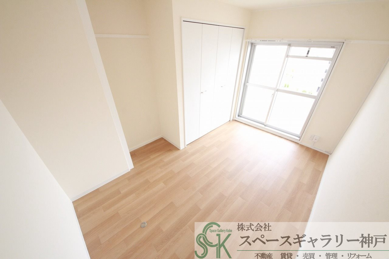 神陵台東住宅の寝室