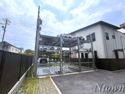 【駐車場】 | S-RESIDENCE上飯田West | 駐車場に車を止められます