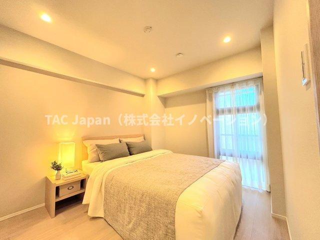 サンヴェール門前仲町の洋室|穏やかな風と陽光を導き、プライバシーに配慮された設計プランを採用し、居住性を一段と心地よいものにしています。明るく開放的な空間を演出しております。