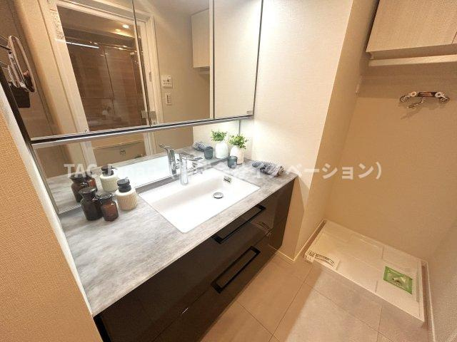 パークタワー滝野川の独立洗面台
