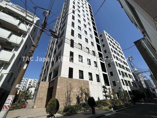 プレジール入谷の外観