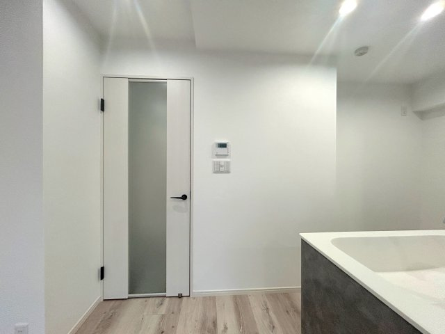 モナーク根岸のその他